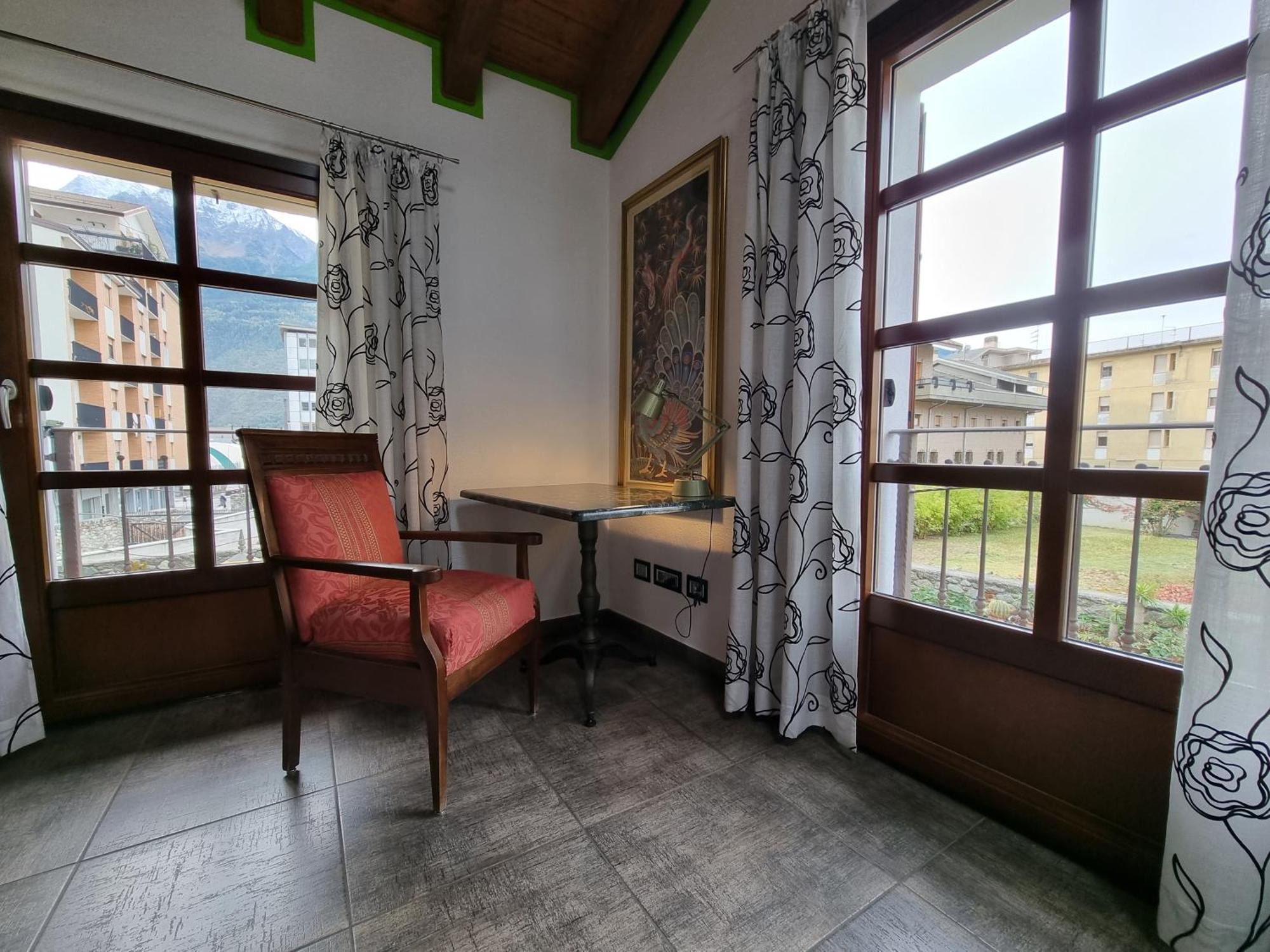 Maison Bodroz Appartamento Charme Aosta Dış mekan fotoğraf